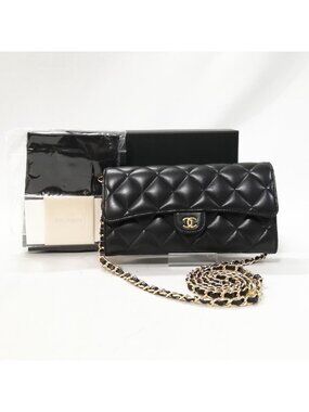 Chanel Lambskin Quilted Wallet